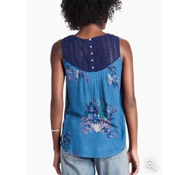 Lucky Brand Sleeveless Crochet Detail Top Size Small - Picture 10 of 10